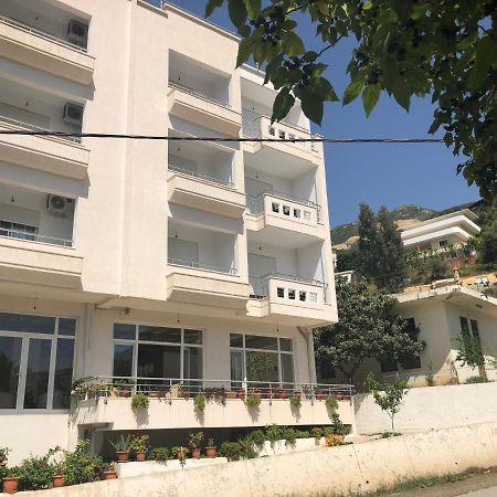 Appartamento Con Vista Mare Vlorë 外观 照片