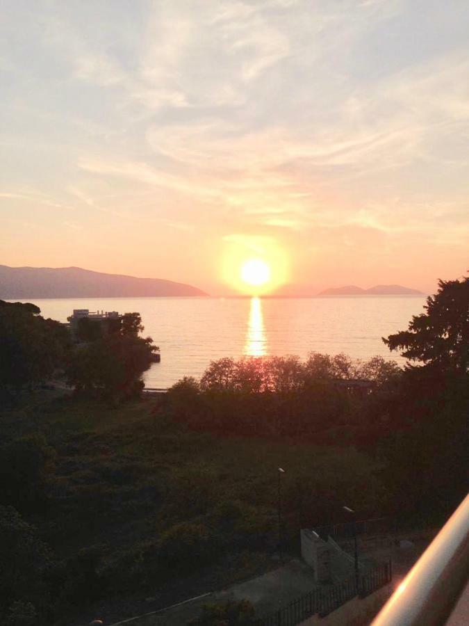 Appartamento Con Vista Mare Vlorë 外观 照片